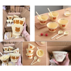 Set chén sứ kèm muỗng hình chiếc nón họa tiết Gấu siêu cưng 12,5 x 7,5 cm [BH: NONE]
