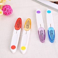 Kéo cắt chỉ có nắp xếp gọn [BH: None] hjk92