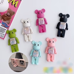 GIÁ ĐỠ ĐIỆN THOẠI HÌNH GẤU BEARBRICK CUTE NEW 2024- nhiều màu ngẫu nhiên ko lựa [BH: NONE] / pktn sale