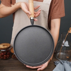 Chảo đổ bánh xèo, bánh rán, chiên trứng size 20cm cán gỗ [BH: NONE]
