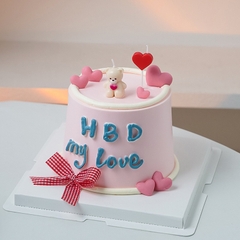 Vỉ 5 nến gấu TRẮNG tim đỏ.
