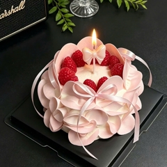 Vỉ 5 cây nến hình nơ màu TRẮNG.