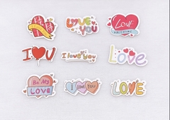 Combo 10 set gồm 90 chữ  LOVE giấy mix mẫu (5 túi).