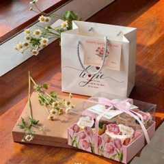 Set 10 hộp cupcake HOA TUYLIP 17x17x10cm - 4 ngăn (MÙNG 1 CÓ HÀNG).