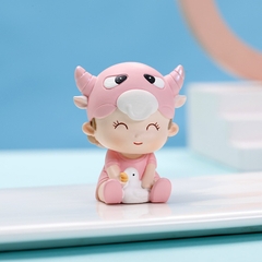 Em bé TRÂU SỨ (MẪU MỚI)-HỒNG.