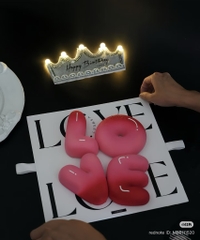 Khuôn silicon làm bánh mousse hình chữ LOVE.