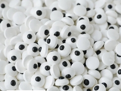 Cốm đường (kẹo) halloween -Hình mắt trắng đen size nhỏ 0.7cm (gói 100gam