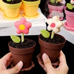 Lốc 20 cốc hình chậu hoa nhựa kt 7.5cmx8cm.