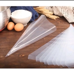 1kg Túi bắt kem VN loại trơn không chữ (kt 29x33x42cm) (1kg khoảng 215 chiếc).