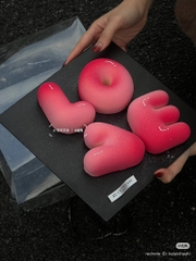 Khuôn silicon làm bánh mousse hình chữ LOVE.