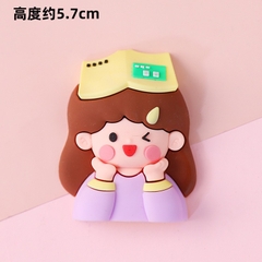 Tượng nhựa dẻo loại dày-bé GÁI đội sách.