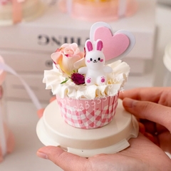 Vỉ 3 nến thỏ trắng giơ tay.