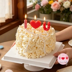 Nến I ❤️ U (vỉ)-MÀU ĐỎ (mix họa tiết kẻ và chấm bi).