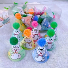Hộp 15 mũ mini gắn bông (gắn sẵn) - HÌNH BÉ RẮN.