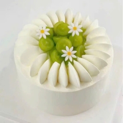 Hộp 100 gam bông hoa cúc kẹo đường mix size 1.8cm và 2.6cm (khoảng 200 bông).