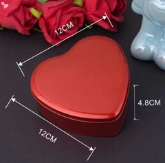 Set 5 hộp thiếc TRÁI TIM ĐỎ không nơ kt 12x11x4.5cm (kèm trái tim giấy decal).
