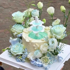 Đài phun nước thiên thần (nhựa).