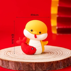Tượng silicon 3D - Rắn vàng và cá chép đỏ.