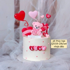 Gấu love hồng (nhựa dẻo) loại dày.