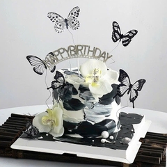 Cổng HAPPY BIRTHDAY trắng gắn hạt.
