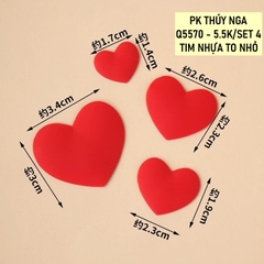 Set nhựa dẻo - 4 trái tim nhựa đỏ to nhỏ.