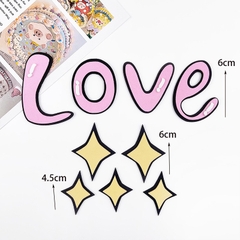 Set cắm xốp-Chữ LOVE hồng và ngôi sao vàng.