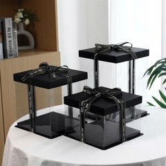 Hộp mica đế đen -26X26X18.