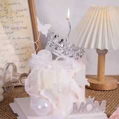 Vương miện BẠC đính đá SẮC MÀU (đk 8.2cm x cao 4.5cm).