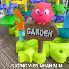Xếp hình khu vườn kết hợp ném vòng Pikaboo, giúp bé tư duy sáng tạo vui chơi thư giãn tại nhà