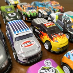 Ô tô chạy đà cho bé Pikaboo, chất liệu hợp kim cao cấp đa dạng các kiểu dáng siêu xe cho bé lựa chọn