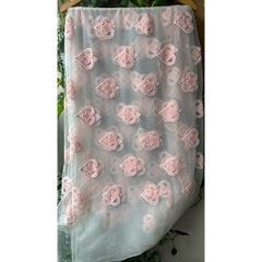 Vải Lưới (SLx0.5m khổ 1.6m) thêu hình trái tim hồng
