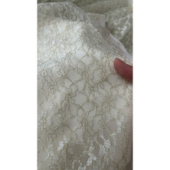 Vải ren lưới (SLx0.5m khổ đa dạng) kem ánh kim tuyến vàng, lưới hình tam giác kim tuyến