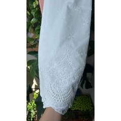 Vải boi (SLx0.5m khổ 1.35m) thêu bông chân hai đầu, boi lót