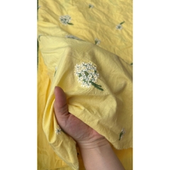 Vải boi (SLx0.5m, khổ 1.5m) thêu hoa