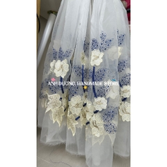 Vải voan kính (SLx0.5m khổ 0.5m) thêu hoa chân bông hai đầu.