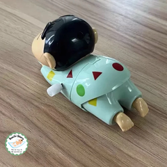Shin Cậu Bé Bút Chì Dây Cót Shinnosuke Ủn Mông Vặn Cót Shin Chan Nằm Bò, Đồ Chơi Trẻ Em