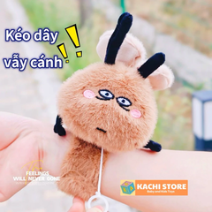 Vòng Đeo Tay Tiểu Cường Kéo Dây Rung Cánh, Đồ Chơi Con Gián Vô Tri