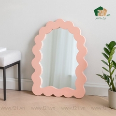 Gương treo tường sơn mài dạng vòm uốn lượn