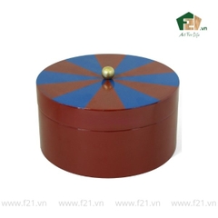 Hộp đựng tròn sơn mài có núm tay cầm kim loại