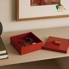 Hộp đựng vuông sơn mài núm in hình bướm