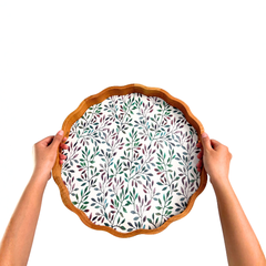 Khay tròn lượn sóng gỗ sồi họa tiết lá nguyệt quế - D40 x H4.8 cm