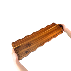 Thớt chữ nhật gỗ tự nhiên viền lượn sóng phong cách Châu Âu