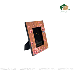 Khung hình chữ nhật gỗ hoạ tiết hoa văn cổ điển