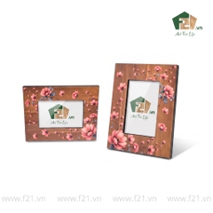 Khung hình chữ nhật gỗ hoạ tiết hoa văn cổ điển