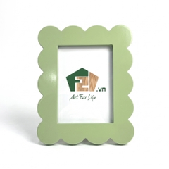 Khung hình chữ nhật gỗ viền lượn sóng mềm mại