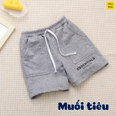 Quần đùi bé trai hoạ tiết chữ Essential, chất thun nỉ cotton đứng form, mềm mát cho bé mặc đi học đi chơi