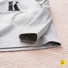 Áo thun tay dài cho bé hoạ tiết chữ BRK dễ thương, chất thun cotton mềm mại mịn mát cho bé mặc nhà đi học đi chơi