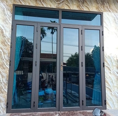 Cửa nhôm kính 4