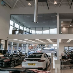 Vách Kính Showroom