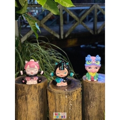 (Size to 16-23cm) Tượng thạch cao bé ba, labubu, kuromi, capybara, công chúa, siêu nhân, Set tô tượng kèm màu và bút vẽ